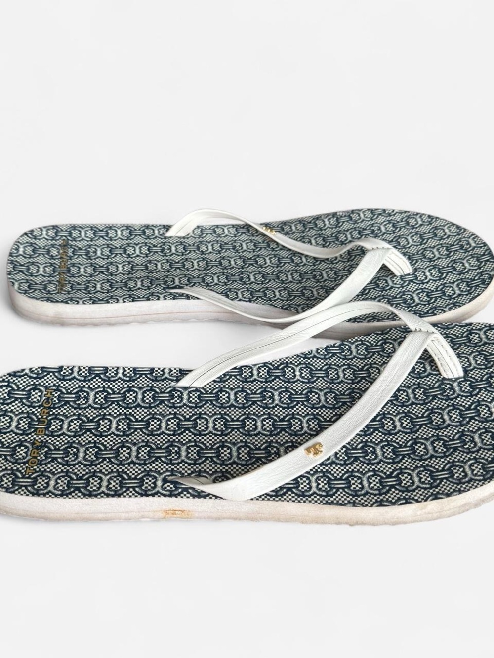 Tory Burch Navy Patterned Footbed with White Straps Flip Flops - Picture 2 of 3